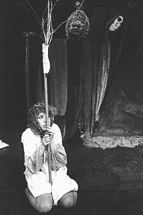 Renate Spona und Birgit Hering in Die Kleine Hexe